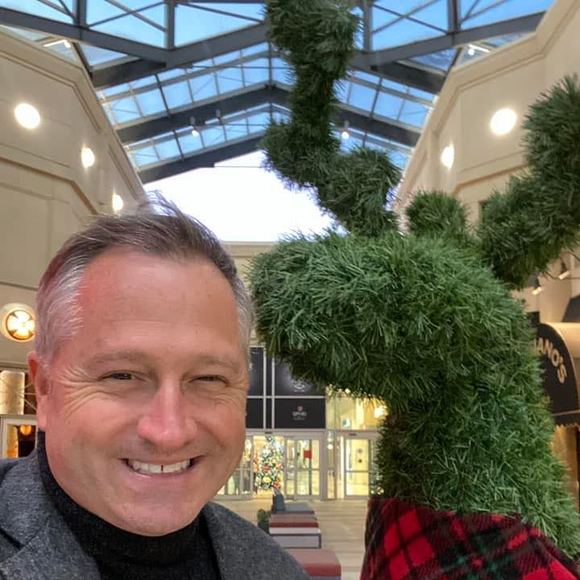 Meet your Posher, Philip - Picture 1 of 1